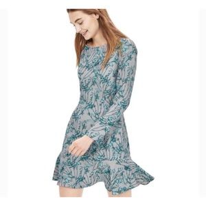 ⭐️ Banana Republic Grey Floral Dress Size 6